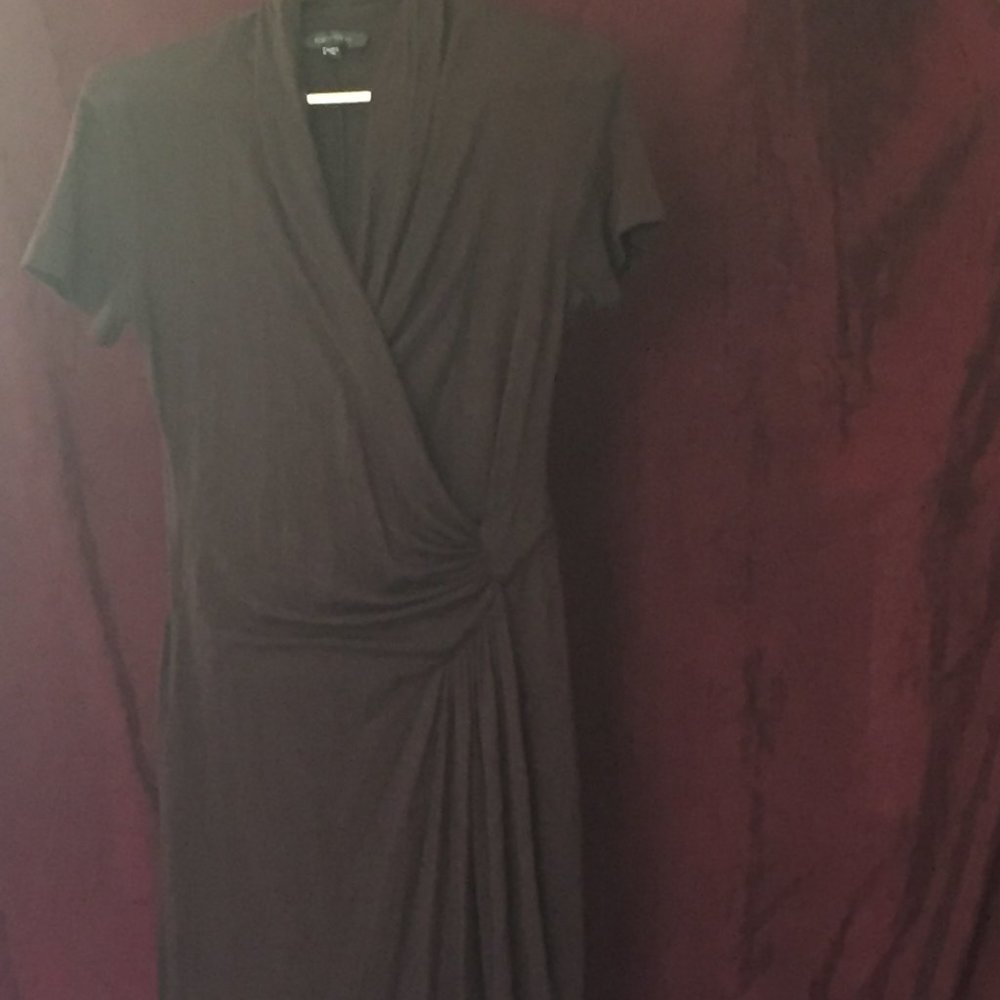 #144 Karen Kane brown dress